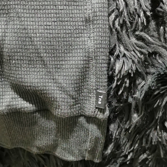 grey tna waffle thermal long sleeved - Picture 2 of 4